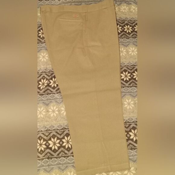DICKIES UNISEX ORIGINAL WORK PANT size length 44/ width 30.      44/30 NWOT - Picture 8 of 8